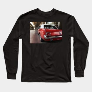 ford mustang, cabriolet classic car Long Sleeve T-Shirt